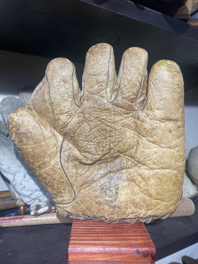 A.J. Reach 9G Full Web Front