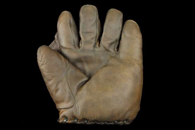 A J.Reach Brown Full Web Front