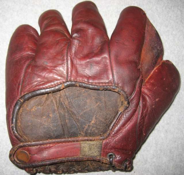 A.J. Reach Full Web Burgundy Back