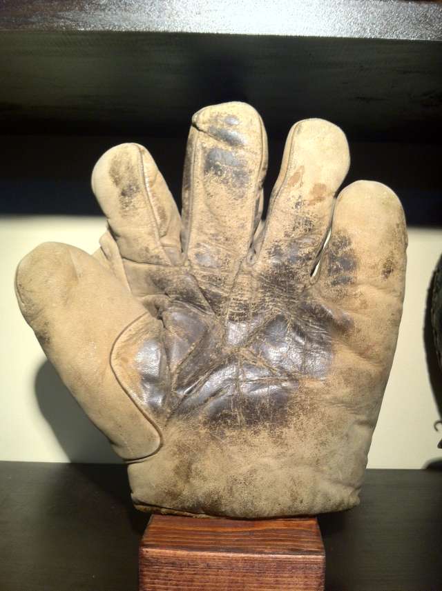 A.J. Reach Full Web Light With Asbestos Lining Front