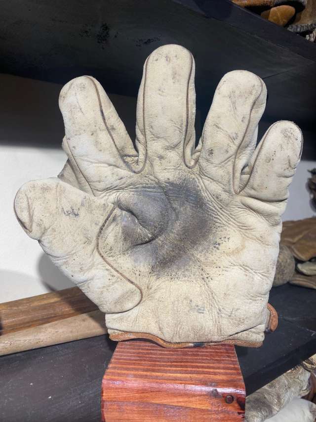 A.J. Reach Full Web White Front