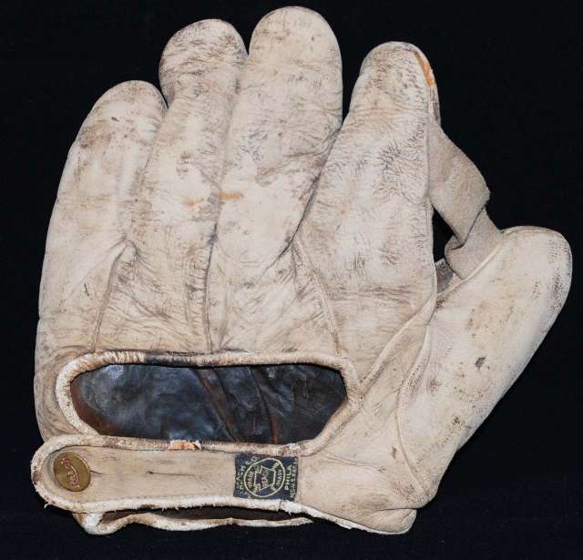 A.J. Reach OOW 1 Inch Web Back