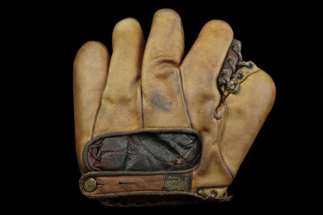 Al Reach A.J. Reach AR Back