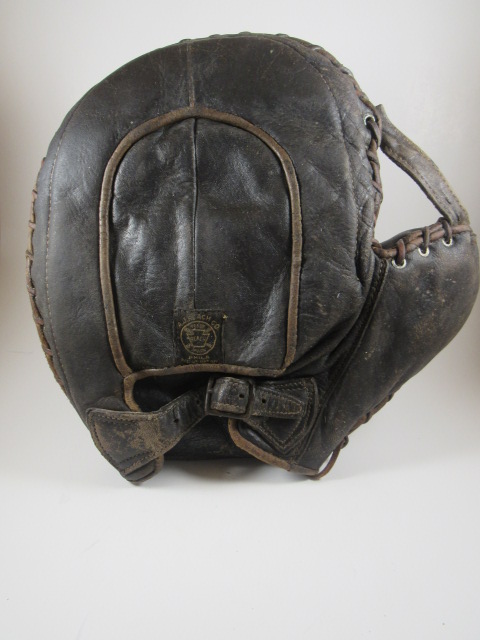 A.J. Reach Basemitt Black Back