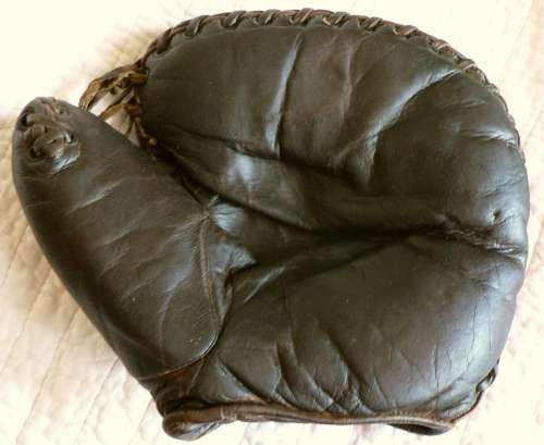 A.J. Reach Basemitt Black Front