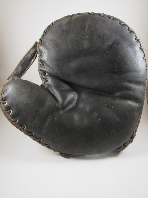 A.J. Reach Basemitt Black Front