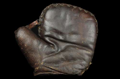A.J. Reach Buckle Web 3BG Basemitt Front