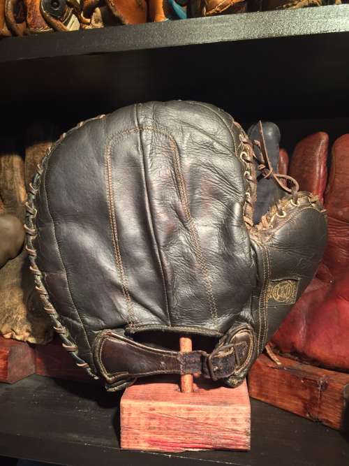 Reach 44 Basemitt Back