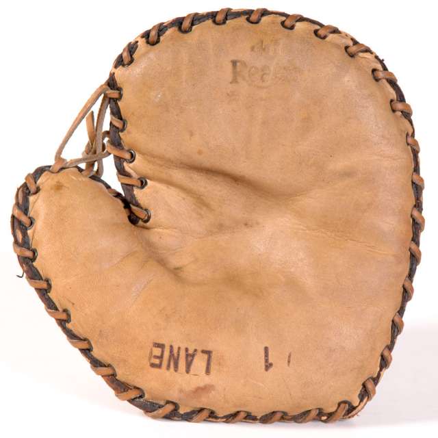 Reach 4R Basemitt Front