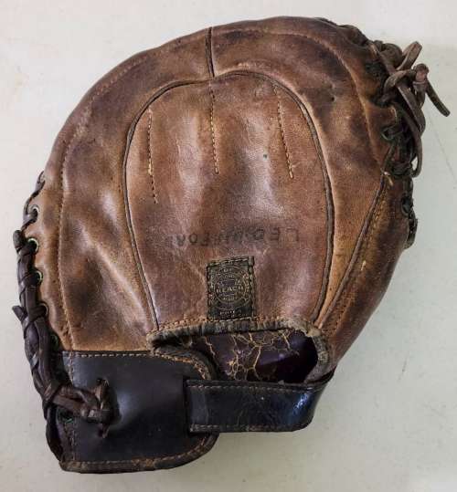 Reach Basemitt Back