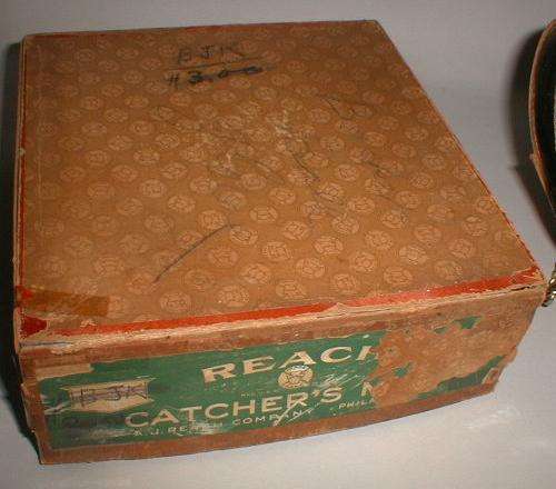 A.J. Reach 75X Catchers Mitt Box