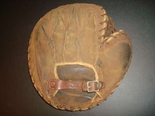 A.J. Reach Buckskin Catchers Mitt With Reach Buckle Back