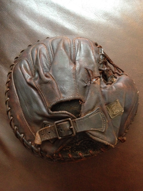 A.J. Reach Sewn Palm Catchers Mitt Back
