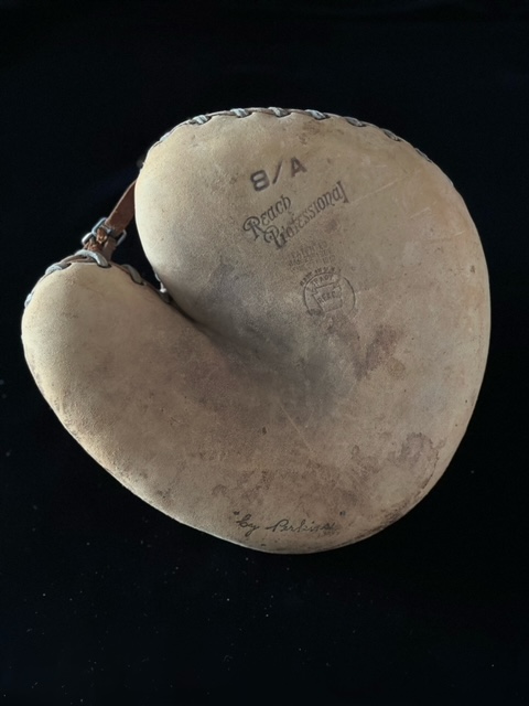 Cy Perkins A.J. Reach 8/A Catchers Mitt Front