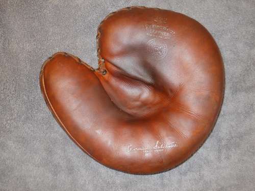 Ken Silvestri Reach 222 Back