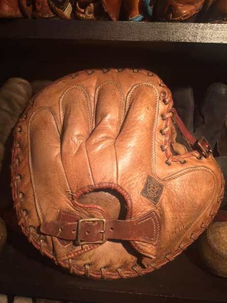 30 catchers mitt