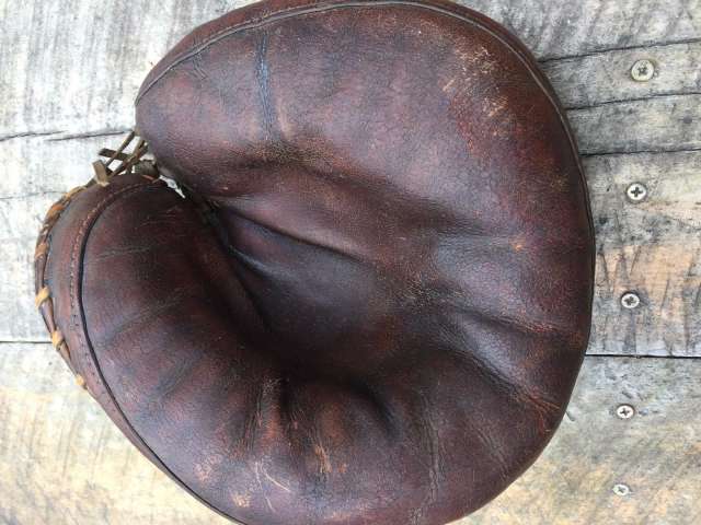 Reach Catchers Mitt With Vent Holes Front