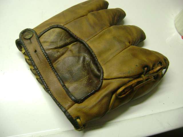 Dizzy Dean Reach Back