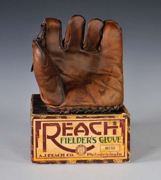 George Earnshaw Reach M155 Front