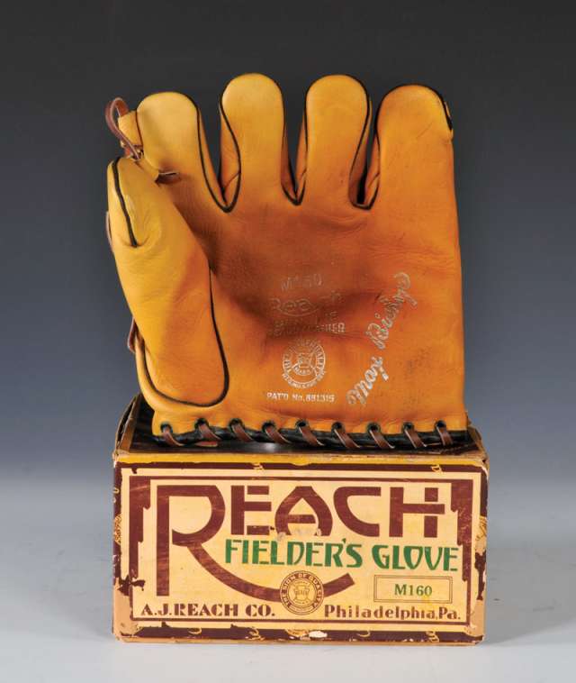 Max Bishop Reach M160 Front