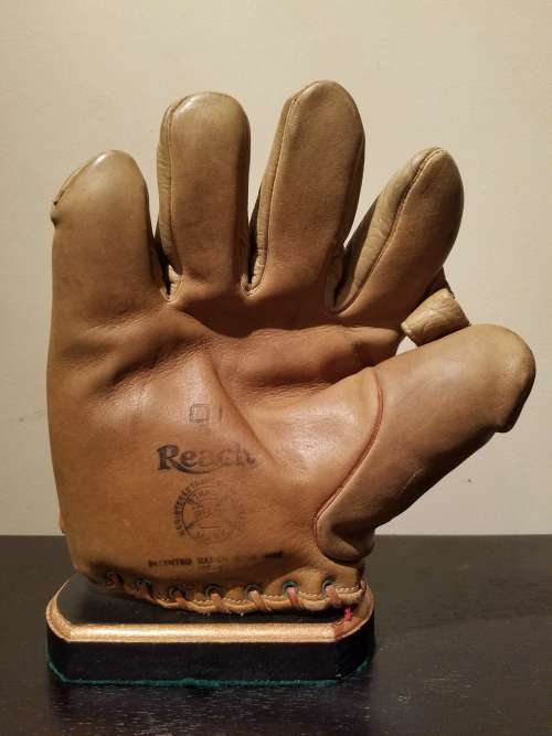 Reach 01 1 Inch Web Lefty Canada Front