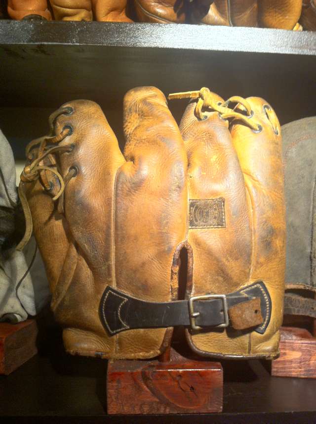 Reach Professional With Laced Pinky Lefty Back