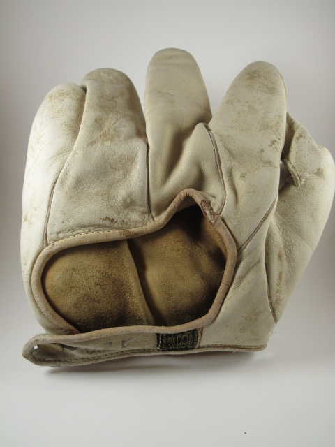 Reach White 1 Inch Web Canadian Back