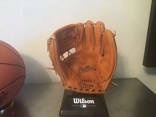 Wilson A2000 Reissue Front