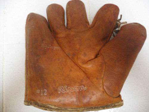 Ripon 12 Glove Front