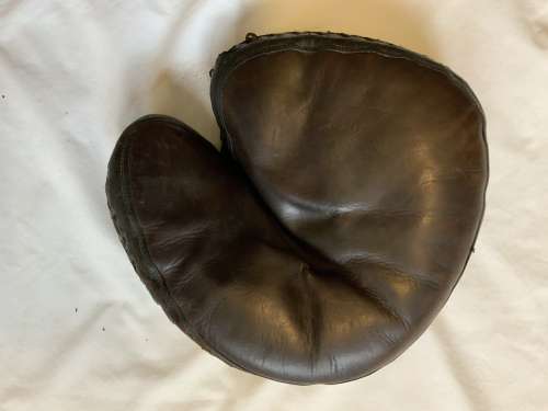Simmons S50 Catchers Mitt Front