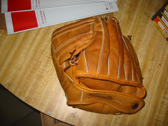 Frank Larry Sonnett JL1 Back