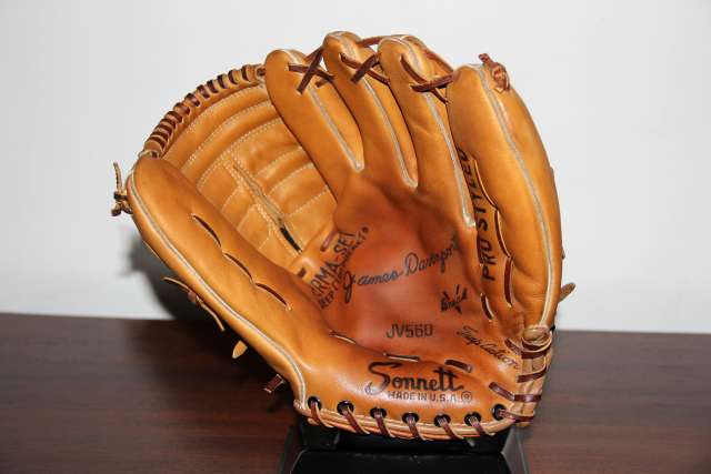 James Davenport Sonnett JV560 Front