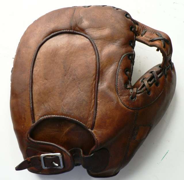 Earl Sheely Spalding LG 3 Back