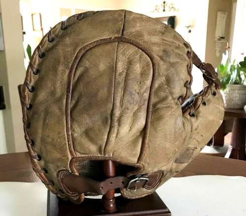 Spalding AXP World Series Model Basemitt Back