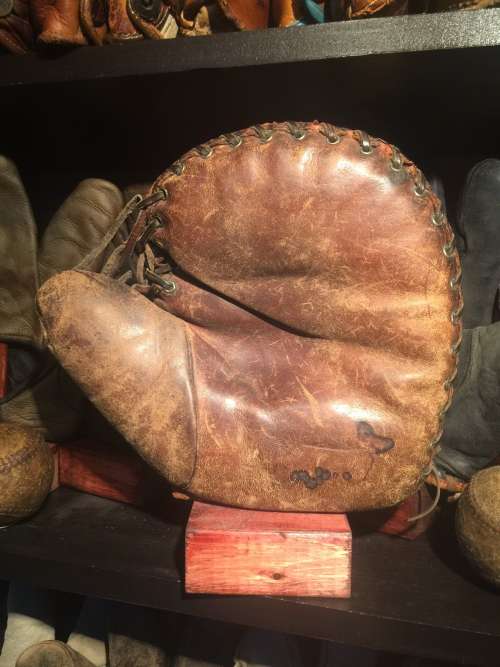 Spalding Basemitt Front