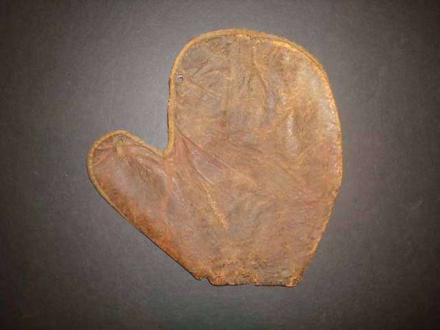 Spalding Early Youth Basemitt Front
