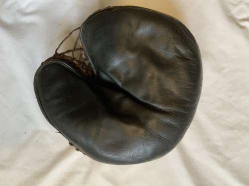 Spalding Decker Patent Catchers Mitt Front