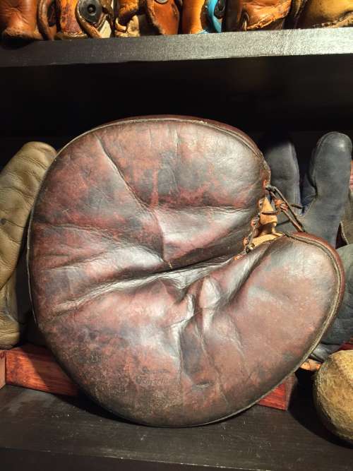 Spalding Interstate Catchers Mitt Lefty Front