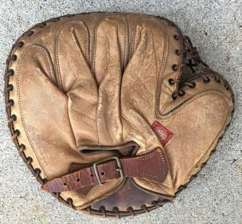 Spalding OA Inter City Catchers Mitt Back