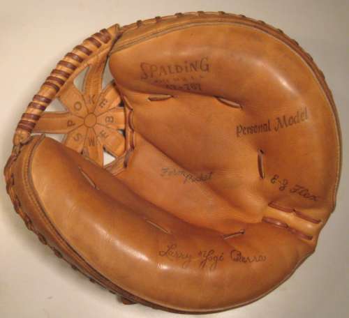 Yogi Berra Spalding 42-707 Personal Model Front