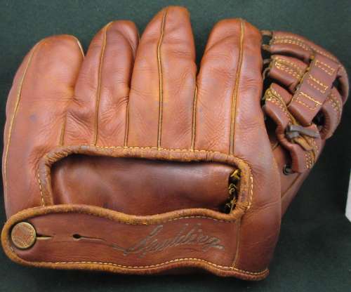 Joe Cronin Spalding 166M Back