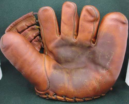 Joe Cronin Spalding 166M Front