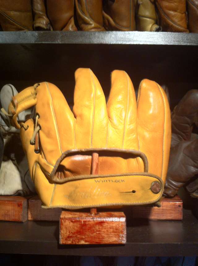 Monte Pearson Spalding 151 Back