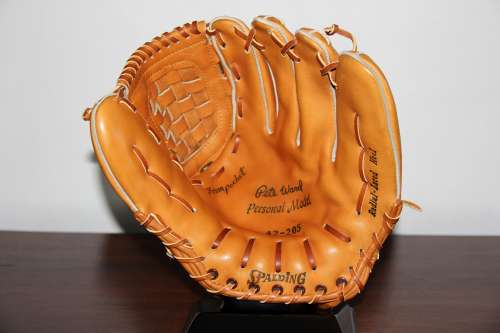 Pete Ward Spalding 42-205 Personal Model Front