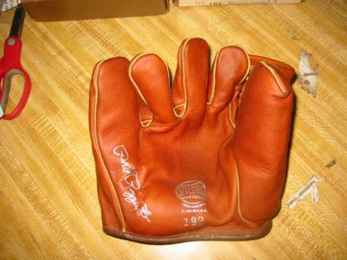 Phil Rizzuto Spalding 193 Lefty Front