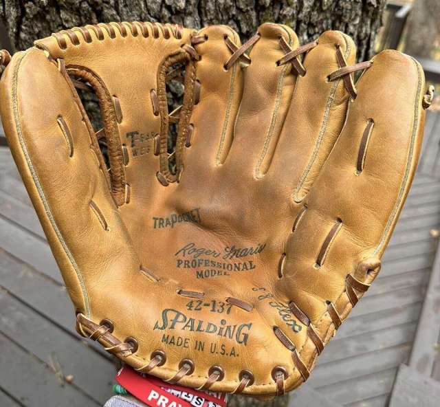 Roger Maris Spalding 42-137 Front