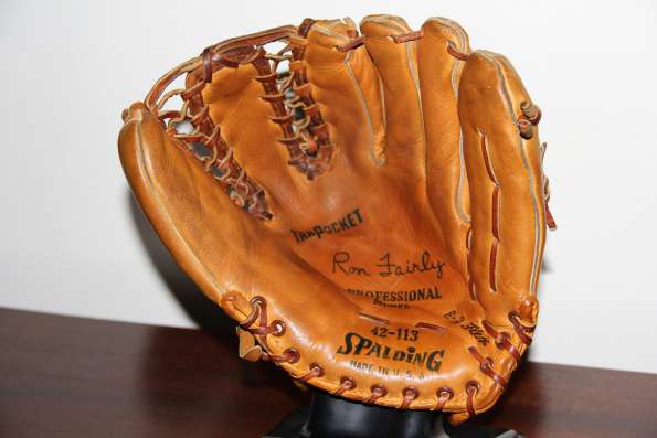 Ron Fairly Spalding 42-113 Professional Model Front