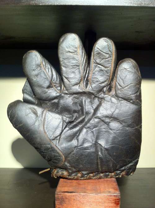 Spalding 1 Inch Web Black Front