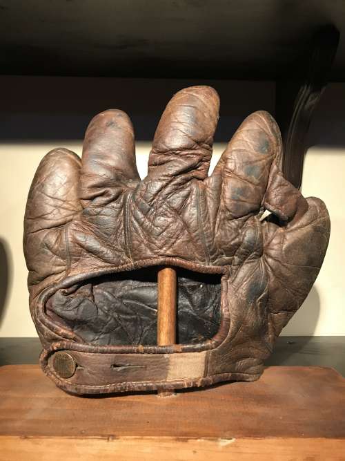 Spalding 1 Inch Web Brown Back