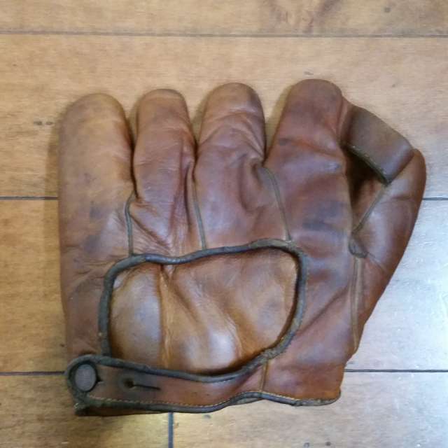 Spalding 1 Inch Web Professional Model Back